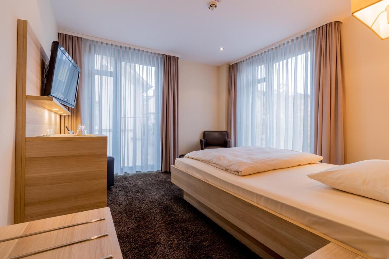 Hotel Bacchus Bensheim Extérieur photo