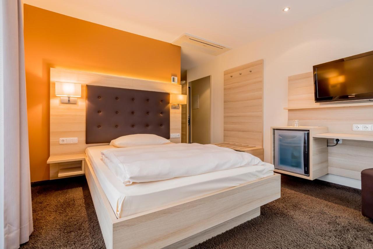 Hotel Bacchus Bensheim Extérieur photo