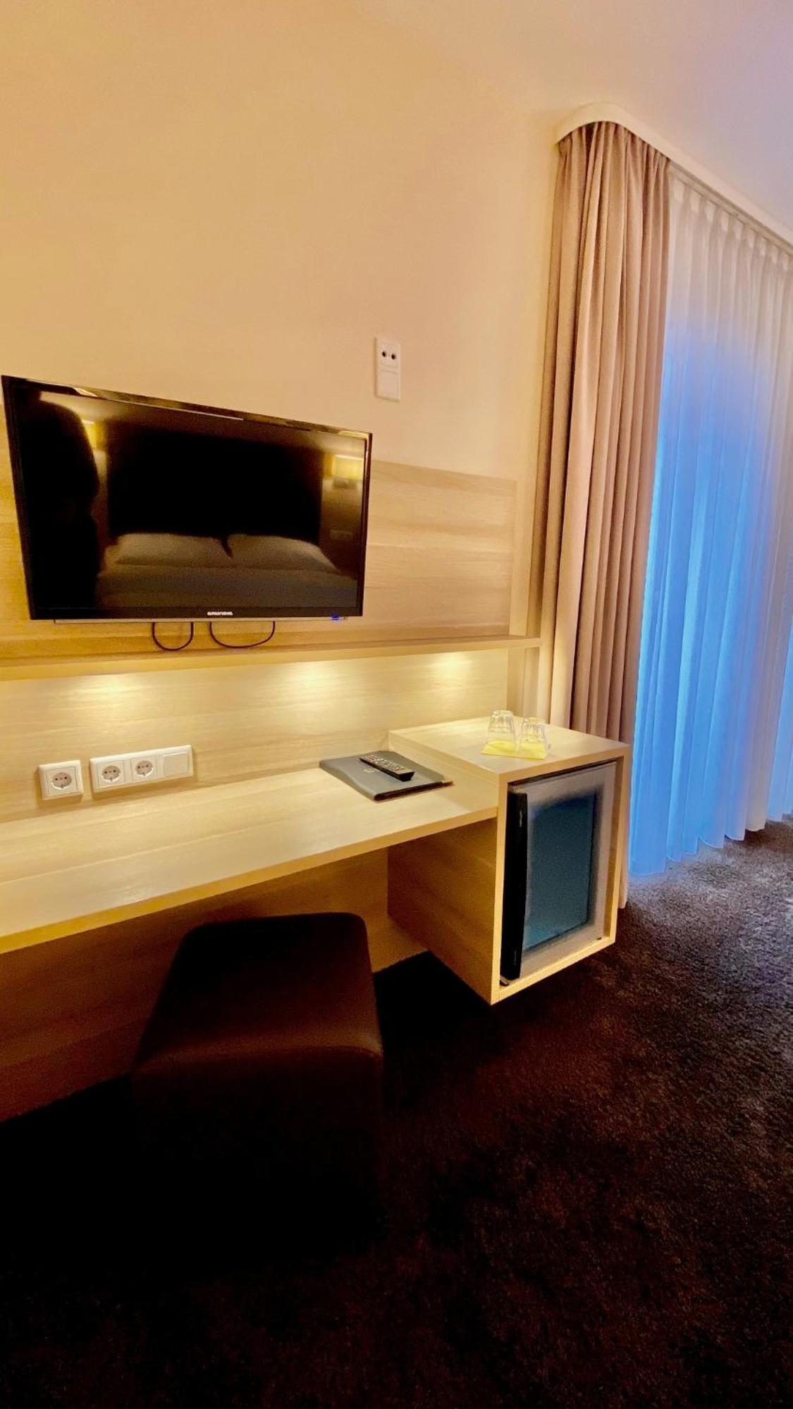 Hotel Bacchus Bensheim Chambre photo